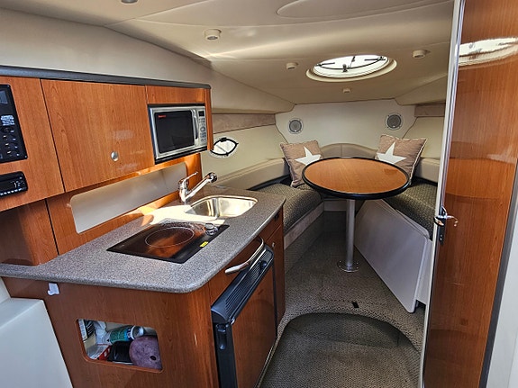 Maxum 2500 SE Mercruiser 5,7 3 of 5