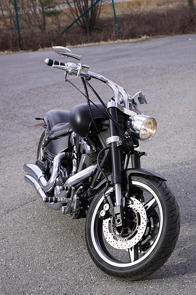 Yamaha XV1700 2 of 5