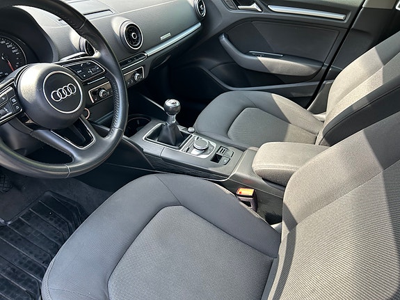 Audi A3 4 of 15