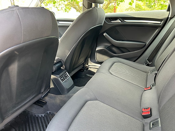 Audi A3 12 of 15