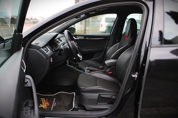 Skoda Octavia RS 7 of 16
