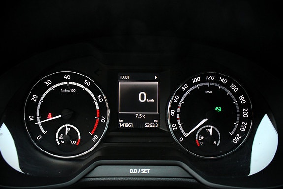 Skoda Octavia RS 10 of 16