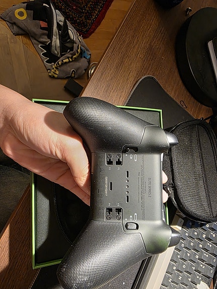 Product image 2 of 4