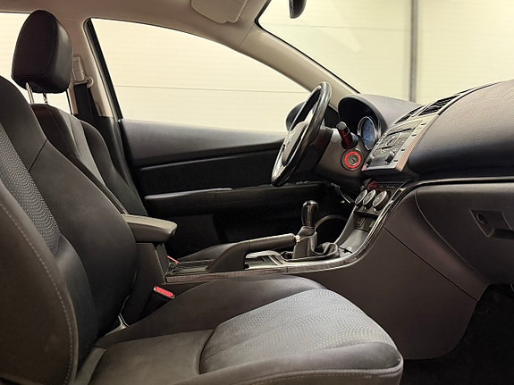 Mazda 6 10 of 13