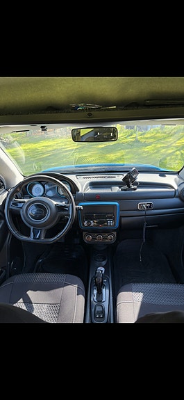 Microcar MGO 7 of 8