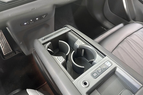 Kia EV9 12 of 15