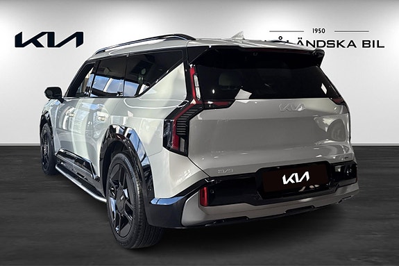 Kia EV9 6 of 15