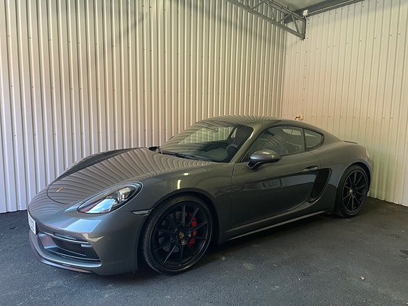 Porsche 718 Cayman GTS 5 of 5