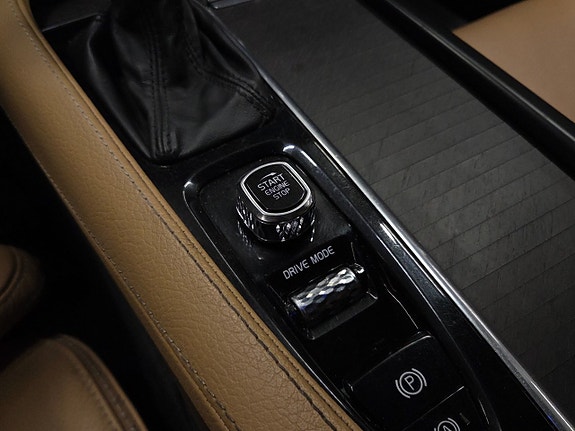 Volvo V90 Cross Country 20 of 24