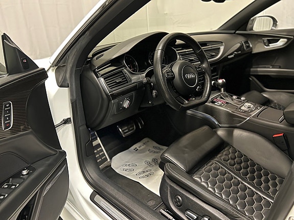 Audi RS7 9 of 27