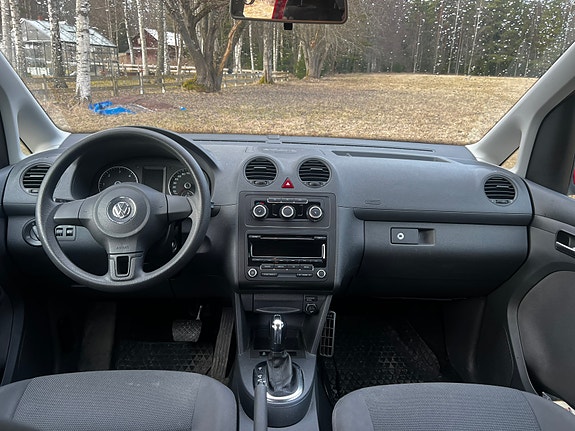 Volkswagen Caddy Maxi 6 of 12