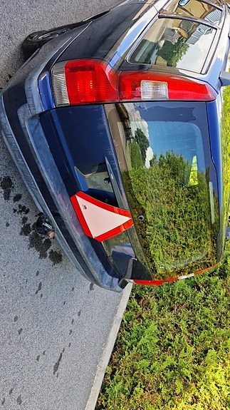 Volvo V70 7 of 18