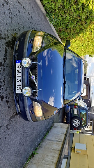Volvo V70 13 of 18