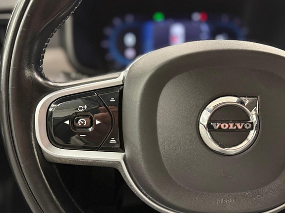 Volvo V90 Cross Country 13 of 27