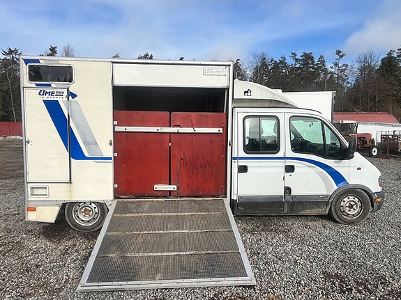 Renault Master 8 of 12