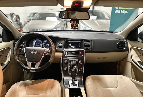Volvo S60 12 of 21