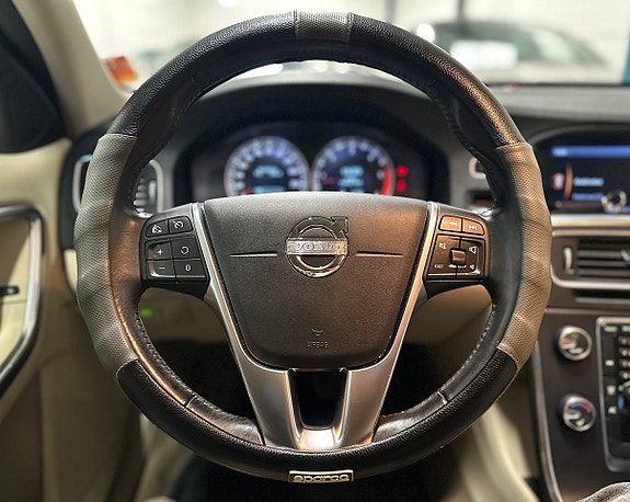 Volvo S60 15 of 21