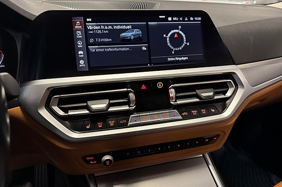 BMW 320 10 of 16
