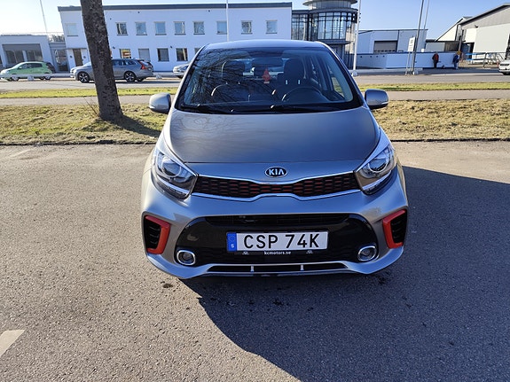 Kia Picanto 3 of 5
