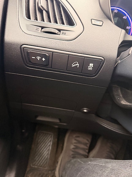 Hyundai ix35 30 of 30