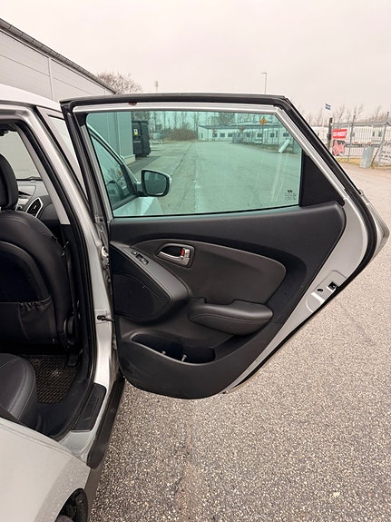 Hyundai ix35 12 of 30