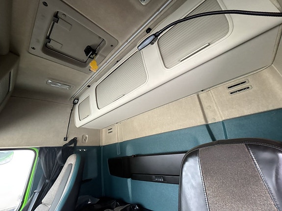 Dragbil Volvo FM 12.8 500 I-Shift -2014 | Reparationsobjekt via auktion 15 of 27