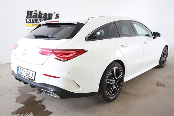 Mercedes-Benz CLA200 d 2 of 5