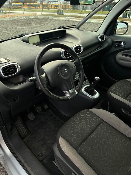 Citroen C3 Picasso 11 of 11
