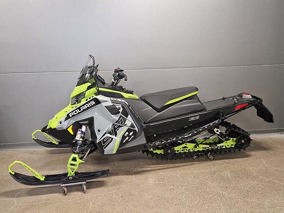 Polaris Indy XCR 9r 136" (momsad)