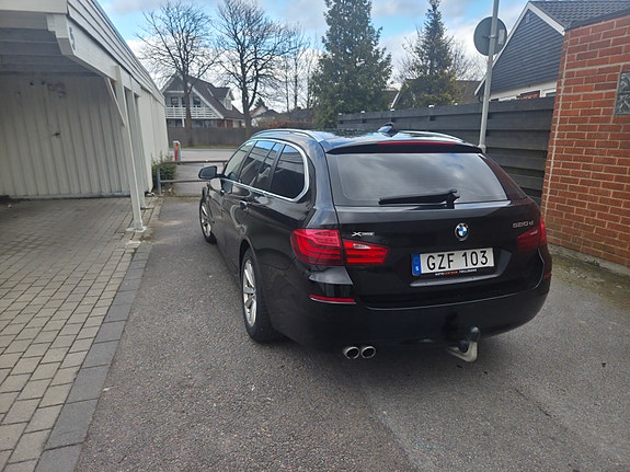 BMW 520d 2 of 12