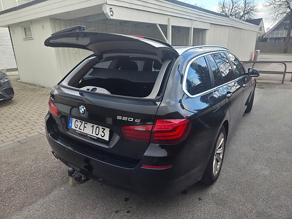 BMW 520d 10 of 12
