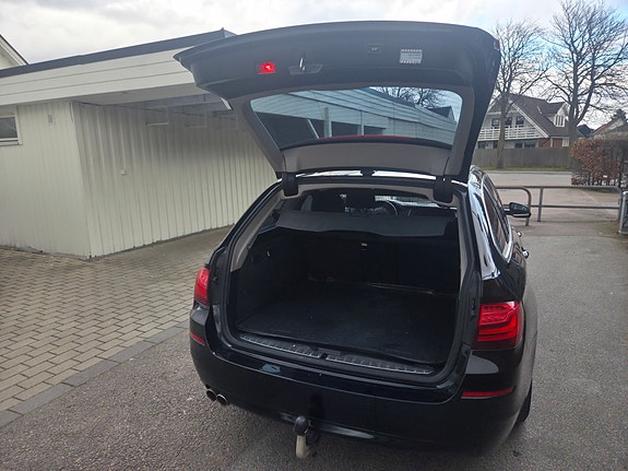 BMW 520d 9 of 12