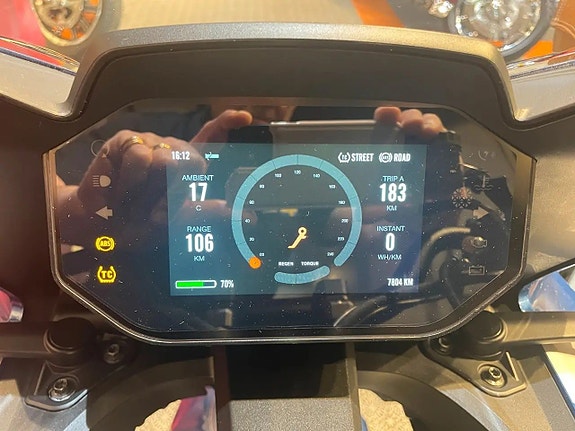 ZERO SR/S ZF 14.4  Reserverad 14 of 15
