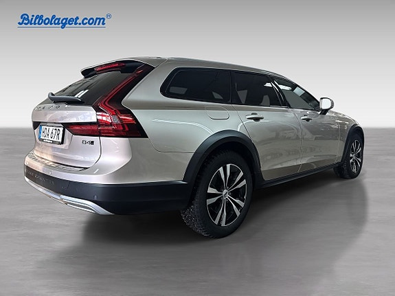 Volvo V90 Cross Country 5 of 5