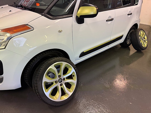 Citroen C3 Picasso 13 of 14