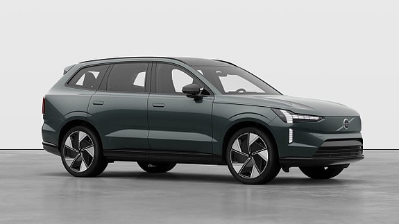 Volvo EX90 2 of 25