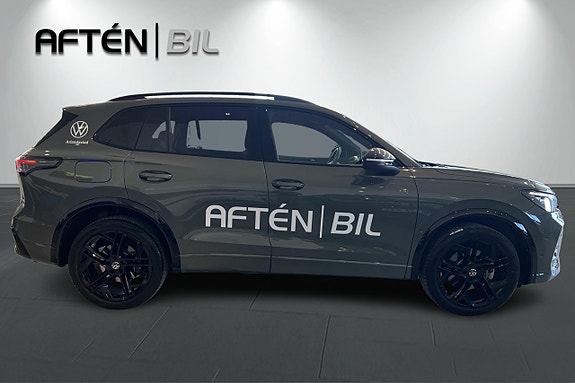 Volkswagen Tiguan 7 of 26