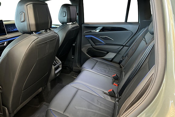 Volkswagen Tiguan 16 of 26