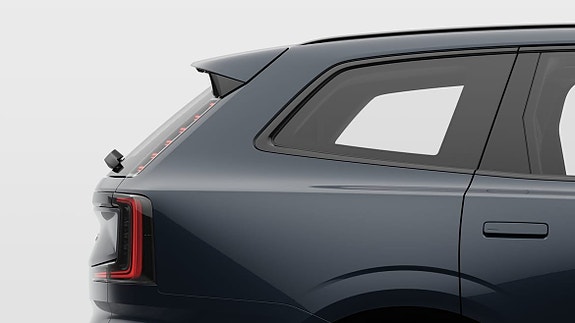 Volvo EX90 14 of 23