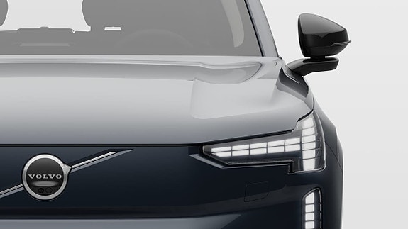 Volvo EX90 13 of 23