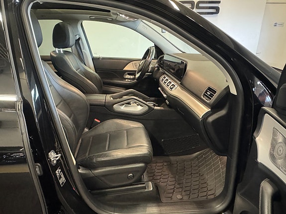 Mercedes-Benz GLE300 d 8 of 24