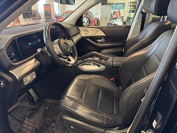 Mercedes-Benz GLE300 d 13 of 24
