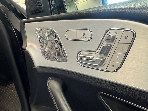 Mercedes-Benz GLE300 d 11 of 24