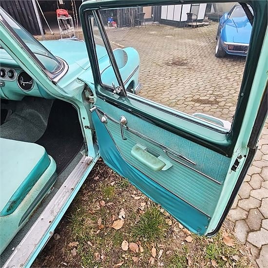 Plymouth Belvedere - Classic car 22 of 30