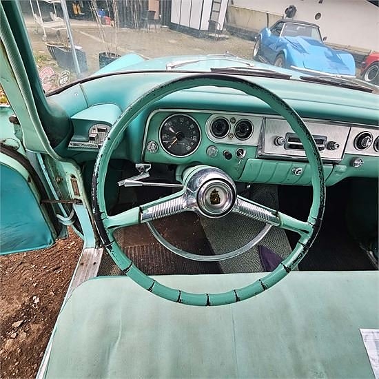 Plymouth Belvedere - Classic car 13 of 30