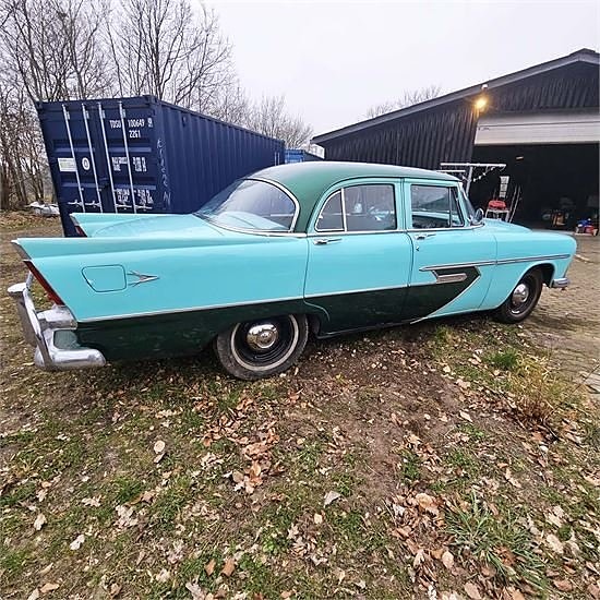 Plymouth Belvedere - Classic car 3 of 5