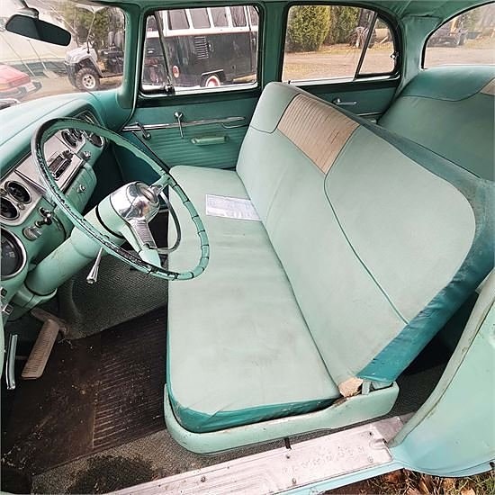 Plymouth Belvedere - Classic car 11 of 30