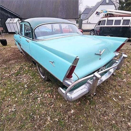Plymouth Belvedere - Classic car 9 of 30
