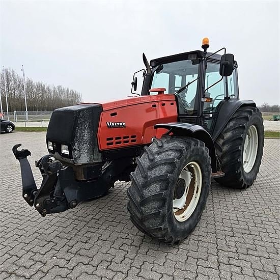 Valtra Valtra 8400