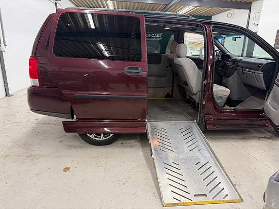 Chevrolet Uplander 6 of 13